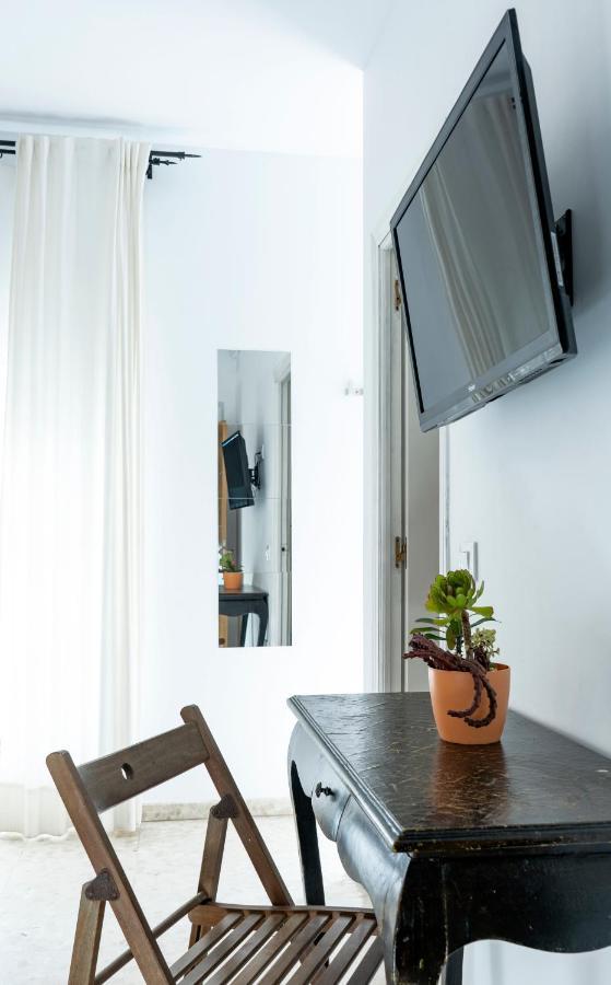 Hostal Trafalgar Barbate Esterno foto