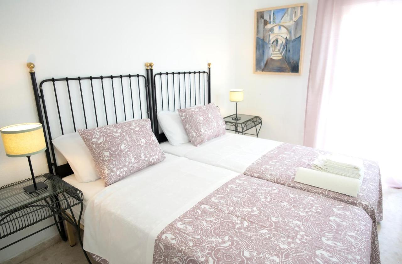 Hostal Trafalgar Barbate Esterno foto